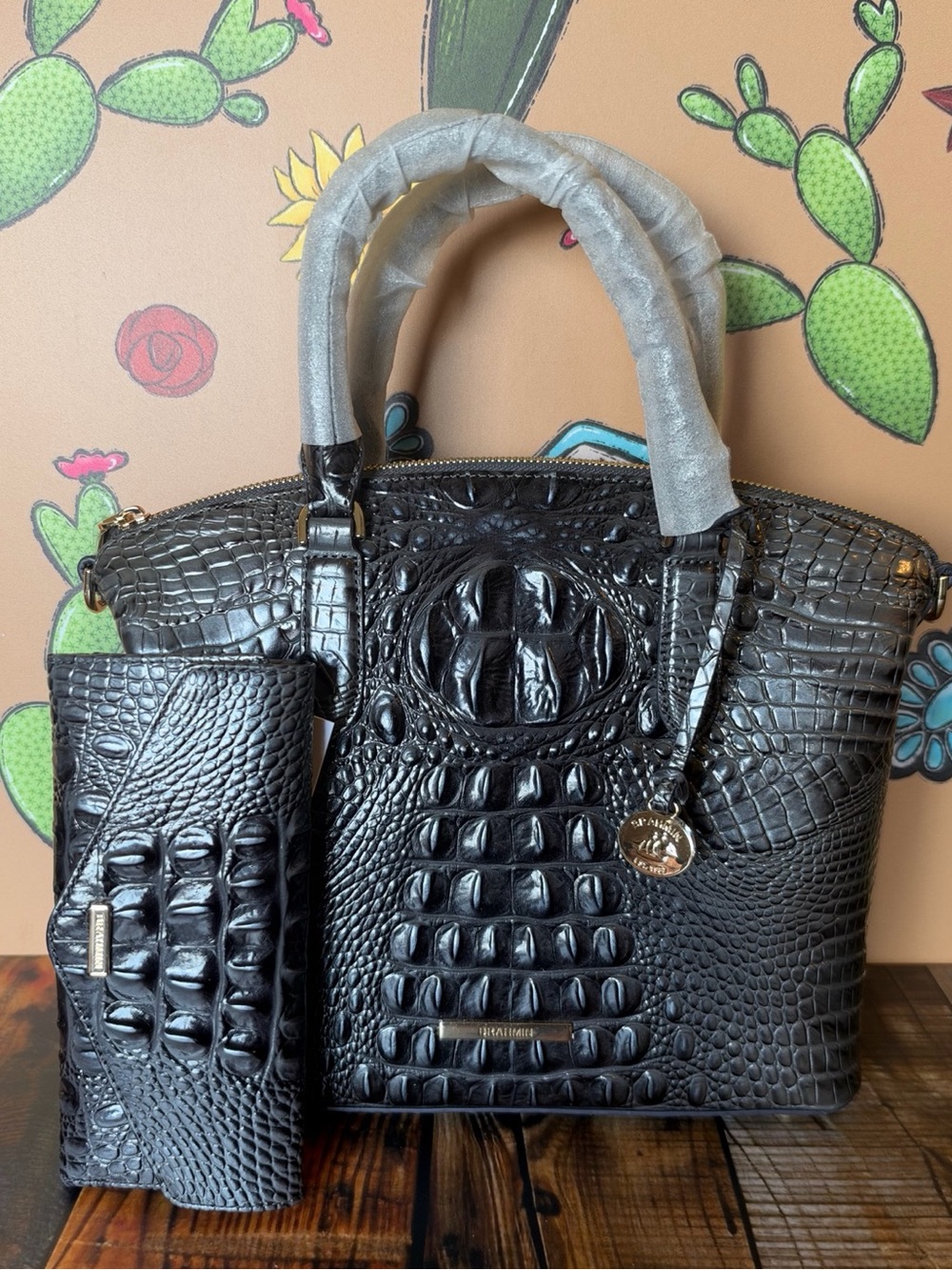 FIRM PERFECT EYE Brahmin Med Duxbury charcoal Melbourne And Matching Wallet NWT